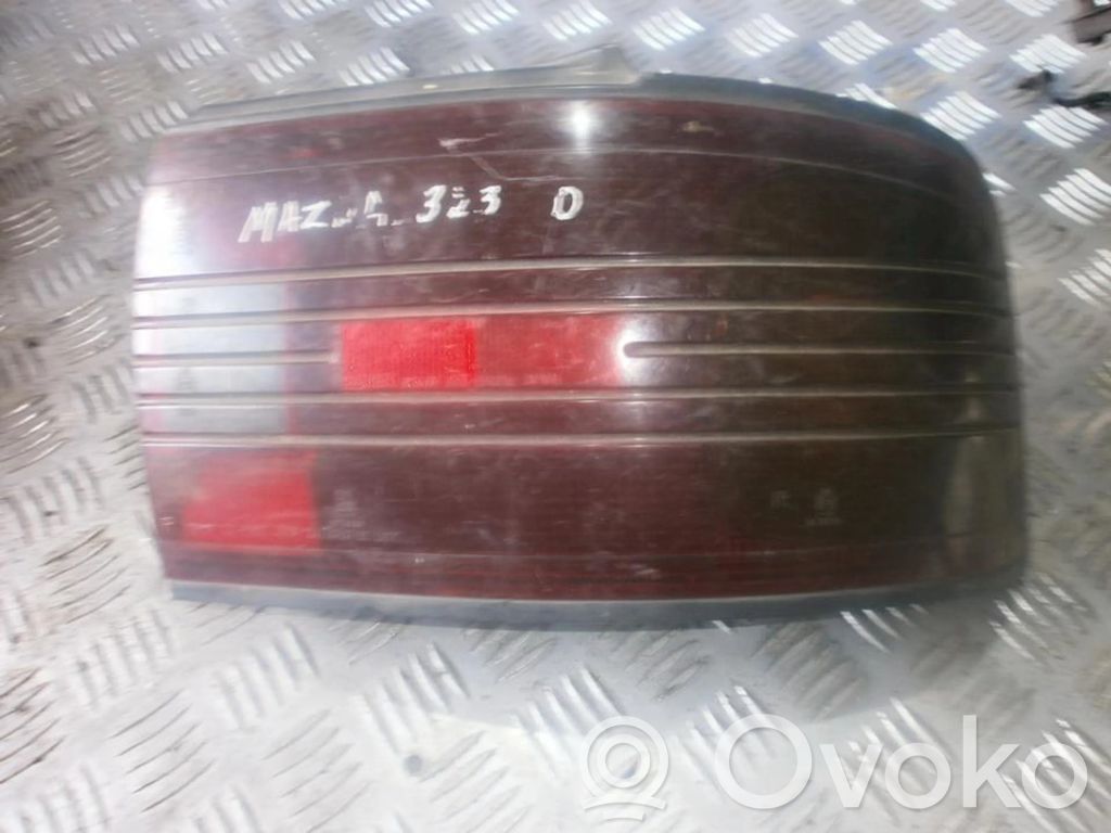 Mazda 323 Takavalot 