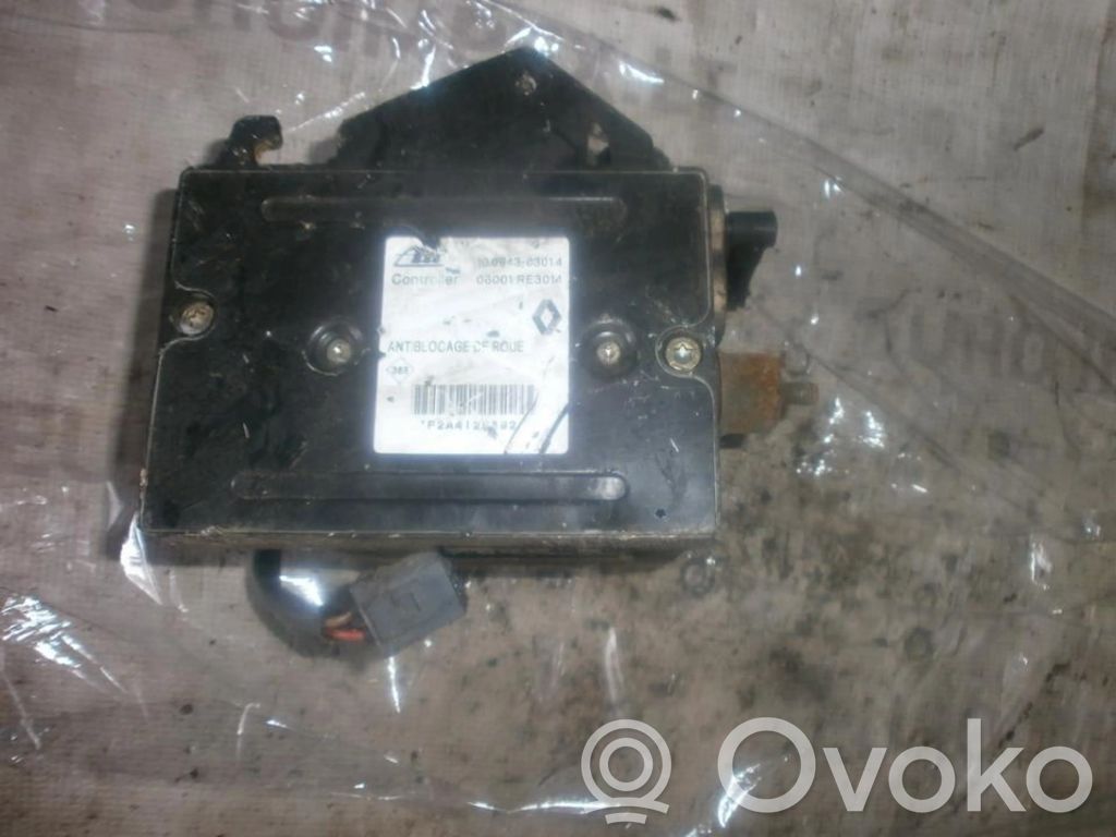 Renault Laguna I Bomba de ABS 