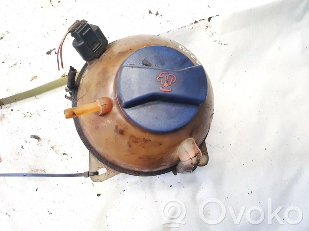 Volkswagen Golf IV Serbatoio di compensazione del liquido refrigerante/vaschetta 
