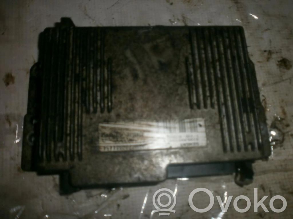 Renault Megane I Engine control unit/module 