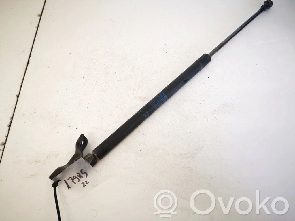 Toyota Corolla E120 E130 Amortyzator klapy tylnej bagażnika 