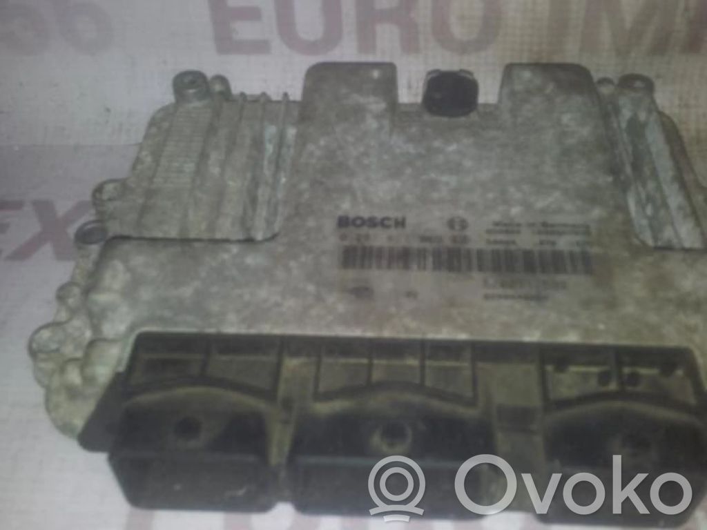 Unidad de control/módulo del motor   0281011969,8200311539,0281011969,8200311539