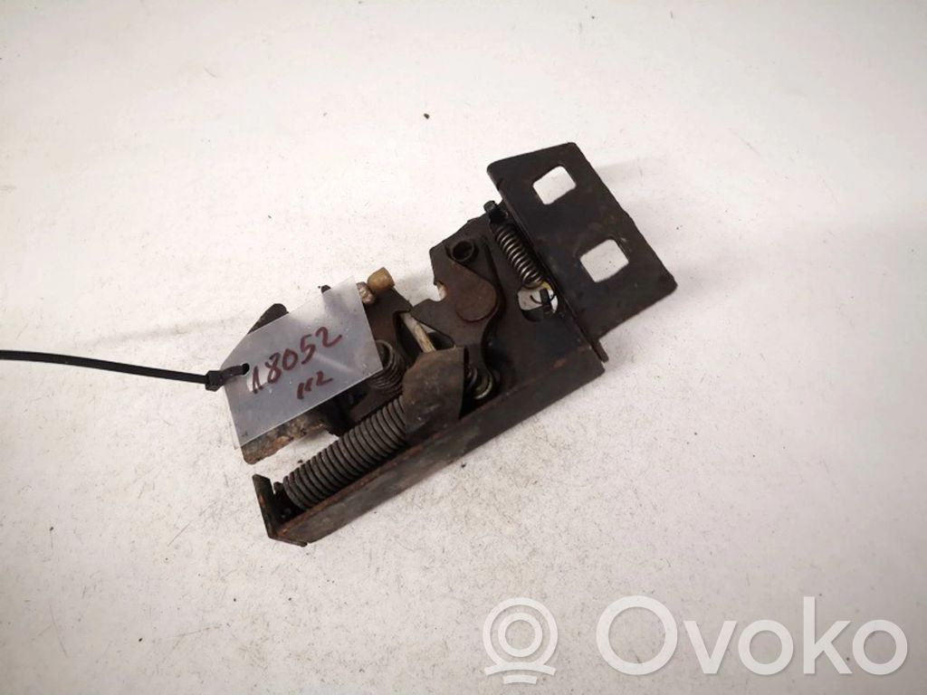 Mazda 121 SM Engine bonnet/hood lock/catch 