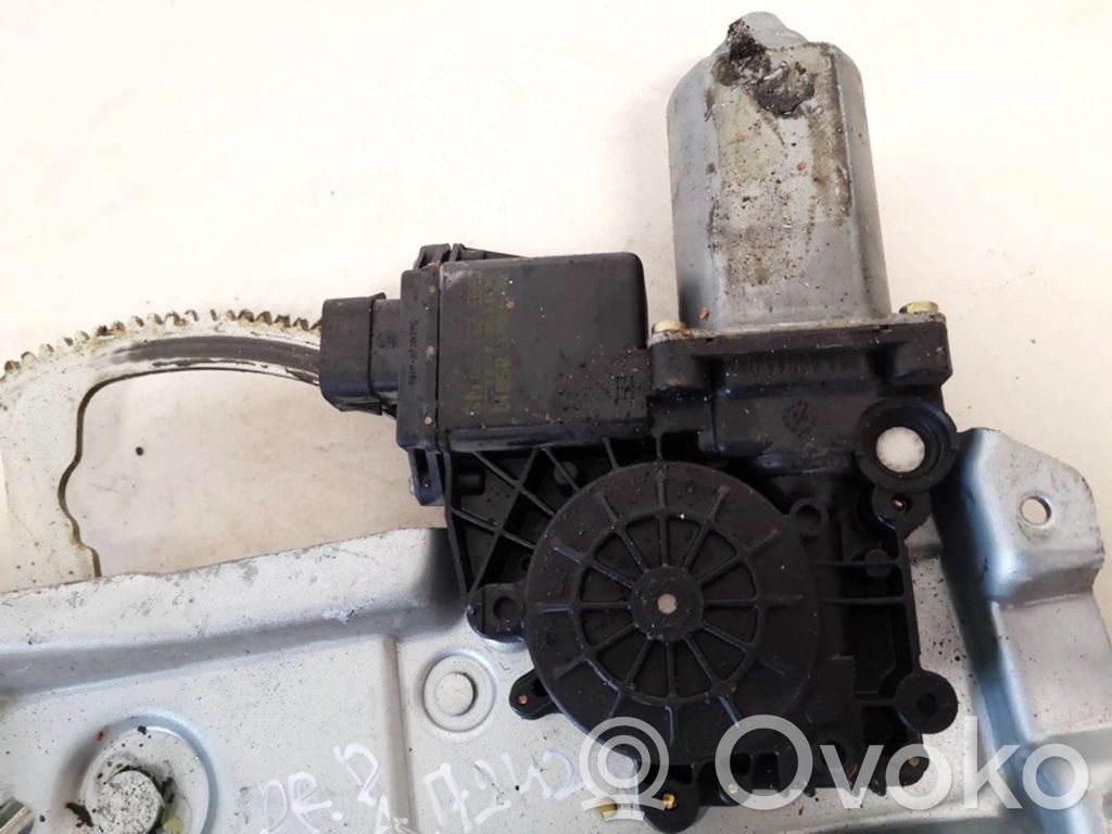 Opel Vectra B Silnik regulatora szyby drzwi przednich 