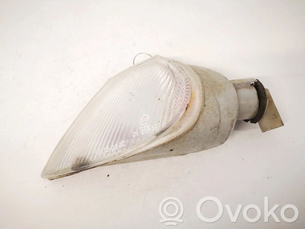 Renault Laguna I Front indicator light 