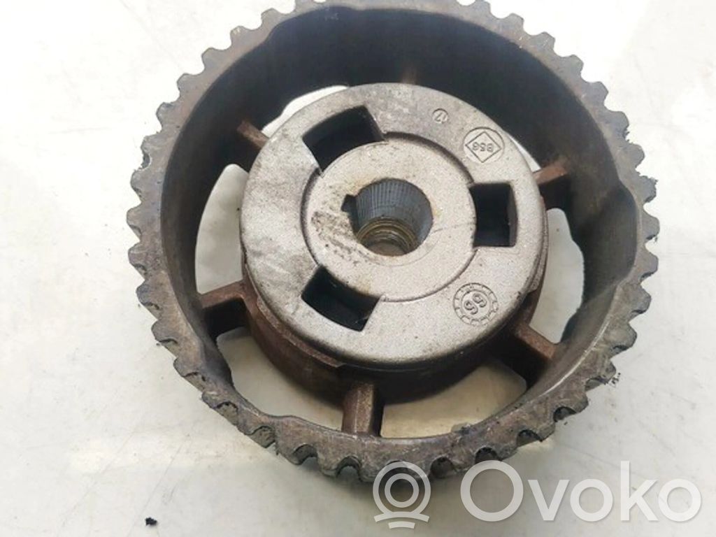 Renault Laguna I Engranaje de la bomba de combustible (polea)