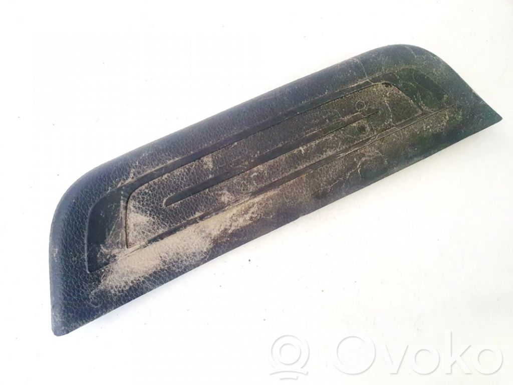 Hyundai i30 Capac prag spate 