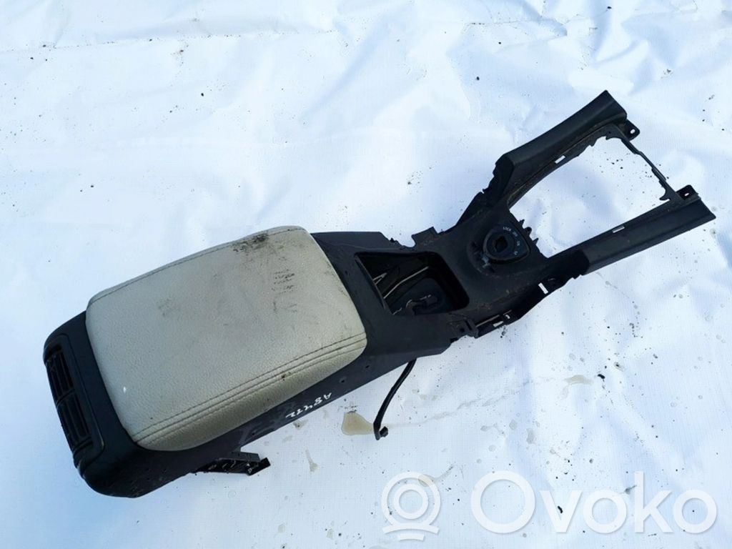 Armrest   307039,307039
