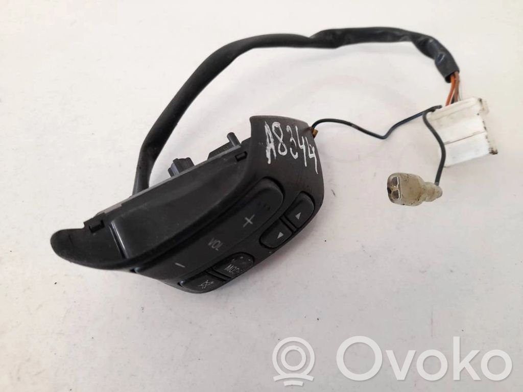 Mazda 3 I Przełącznik / Przycisk kierownicy 