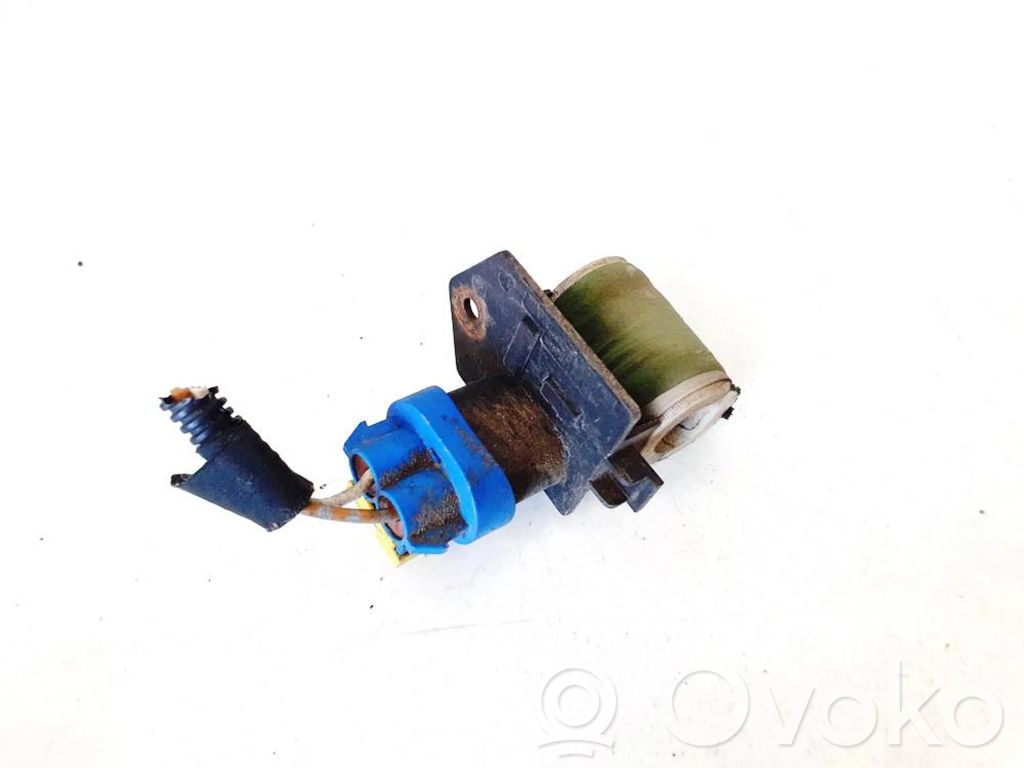 Dzesēšanas ventilatora relejs