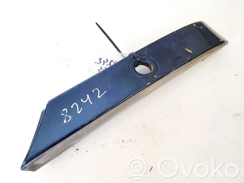 Ford Mondeo MK II Listwa pod lampę tylną 
