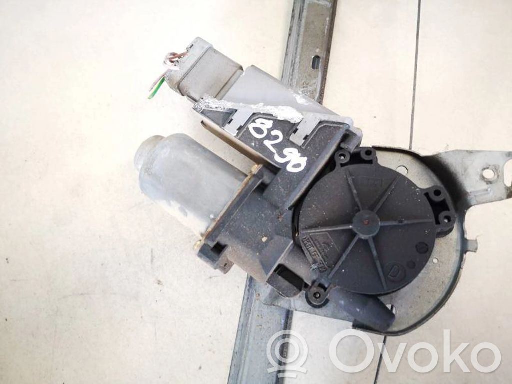Citroen C3 Motor del regulador de la ventanilla de la puerta delantera 