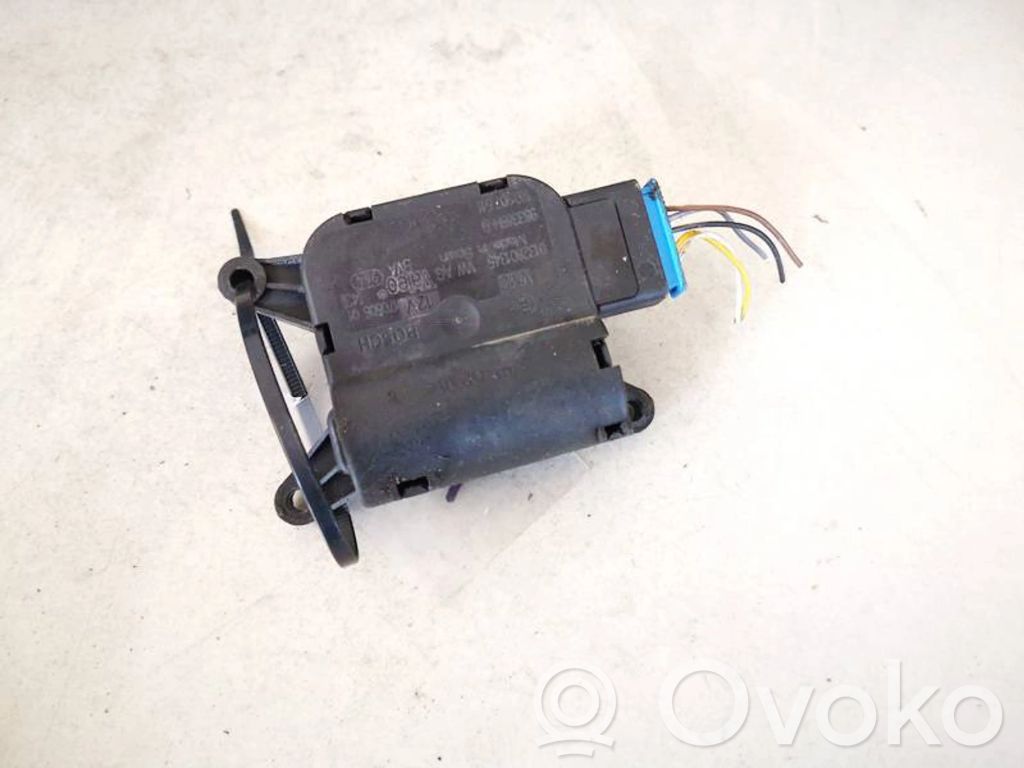 Volkswagen Touran I Motorino attuatore aria