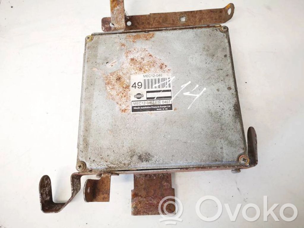 Nissan Almera N16 Variklio valdymo blokas 