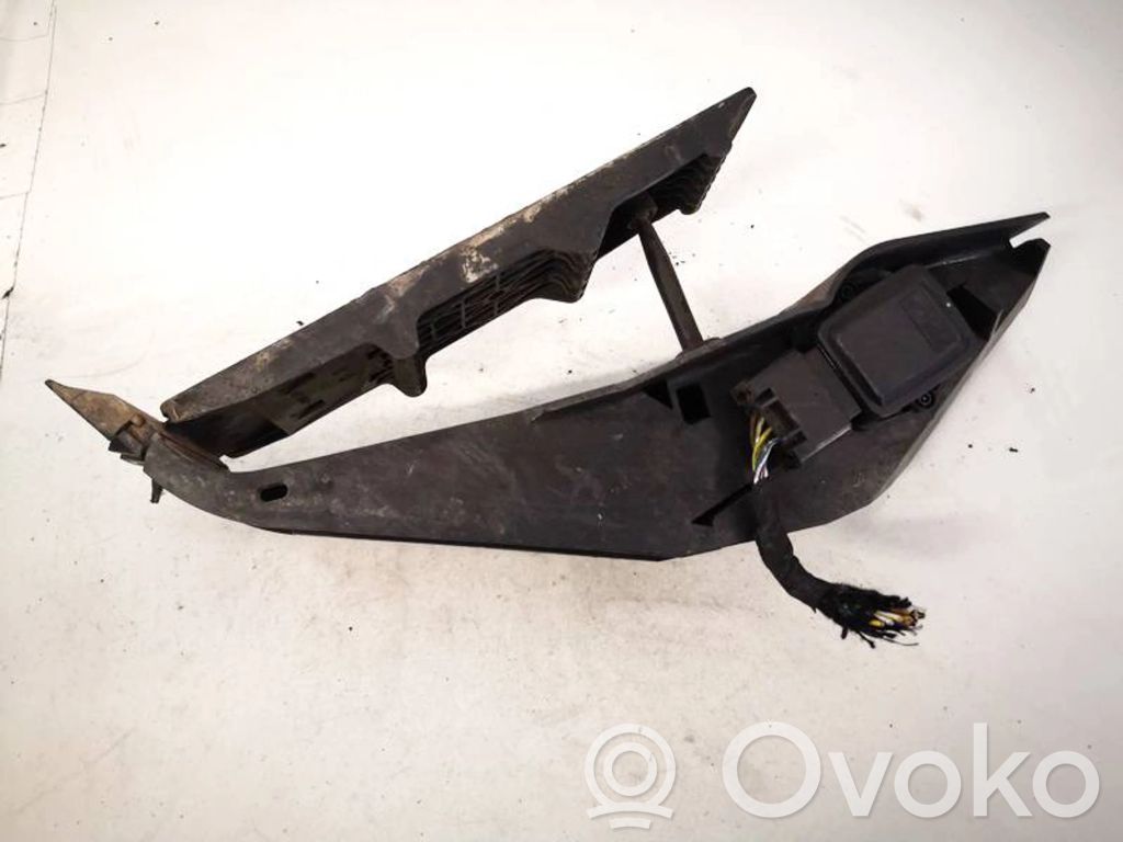 Pedal del acelerador   3542677264601,3542677264601,25916010,25916010,3542677264601,3542677264601