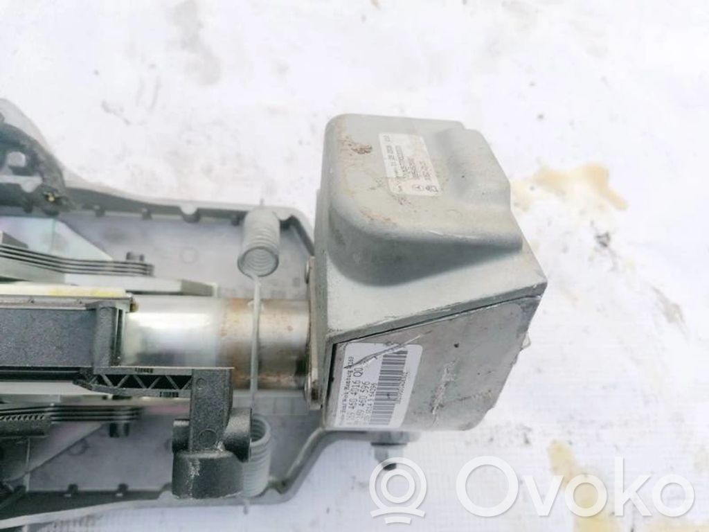 Mercedes-Benz A W169 Ohjauspyörän lukitus 