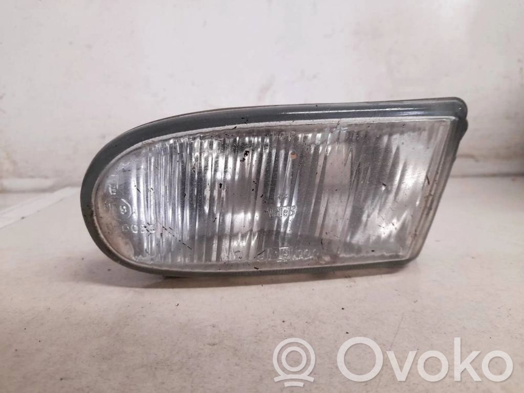 Miglas lukturis priekšā   E90005,E90005