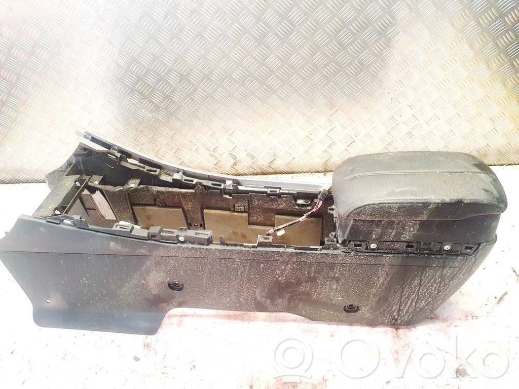 Mazda CX-7 Armrest 