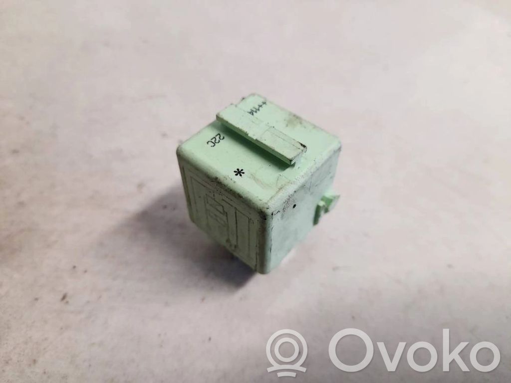 Altri relè   61368373700,61368373700,61368373700,61368373700