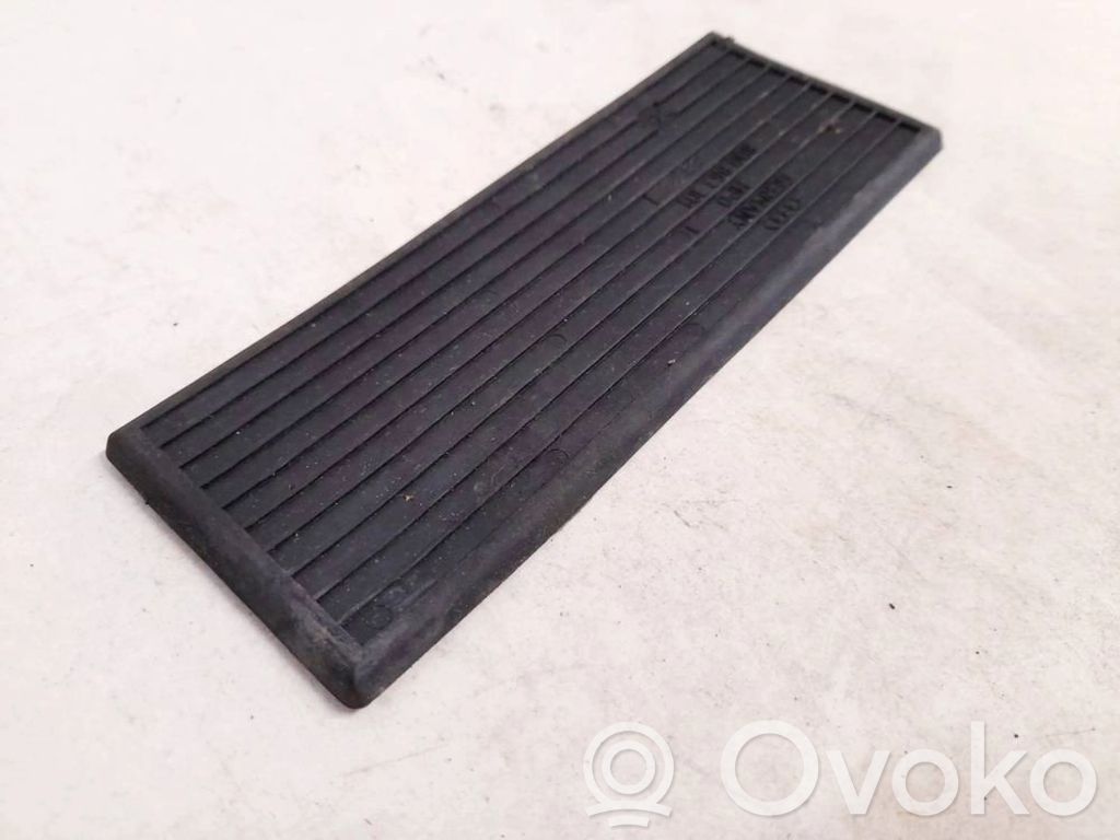 Autres pièces intérieures   8D0863301,8D0863301