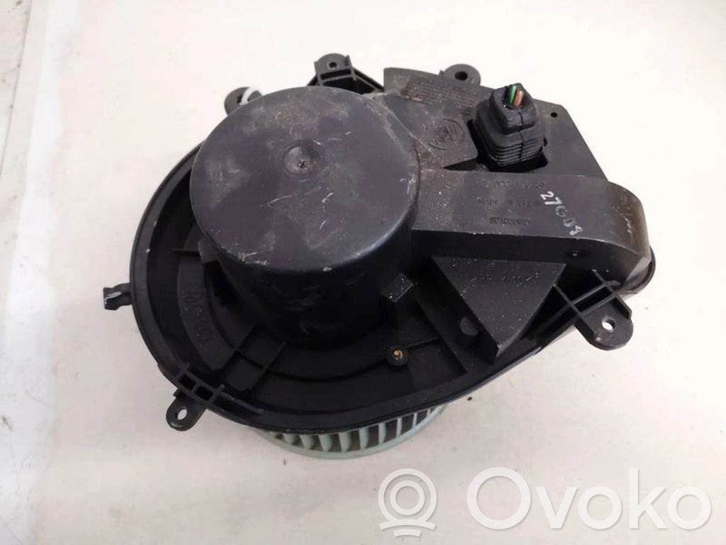 Volkswagen PASSAT B5 Ventola riscaldamento/ventilatore abitacolo 