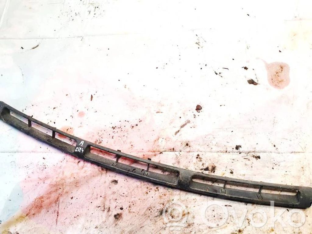Opel Astra G Grilă inferioară bară față 