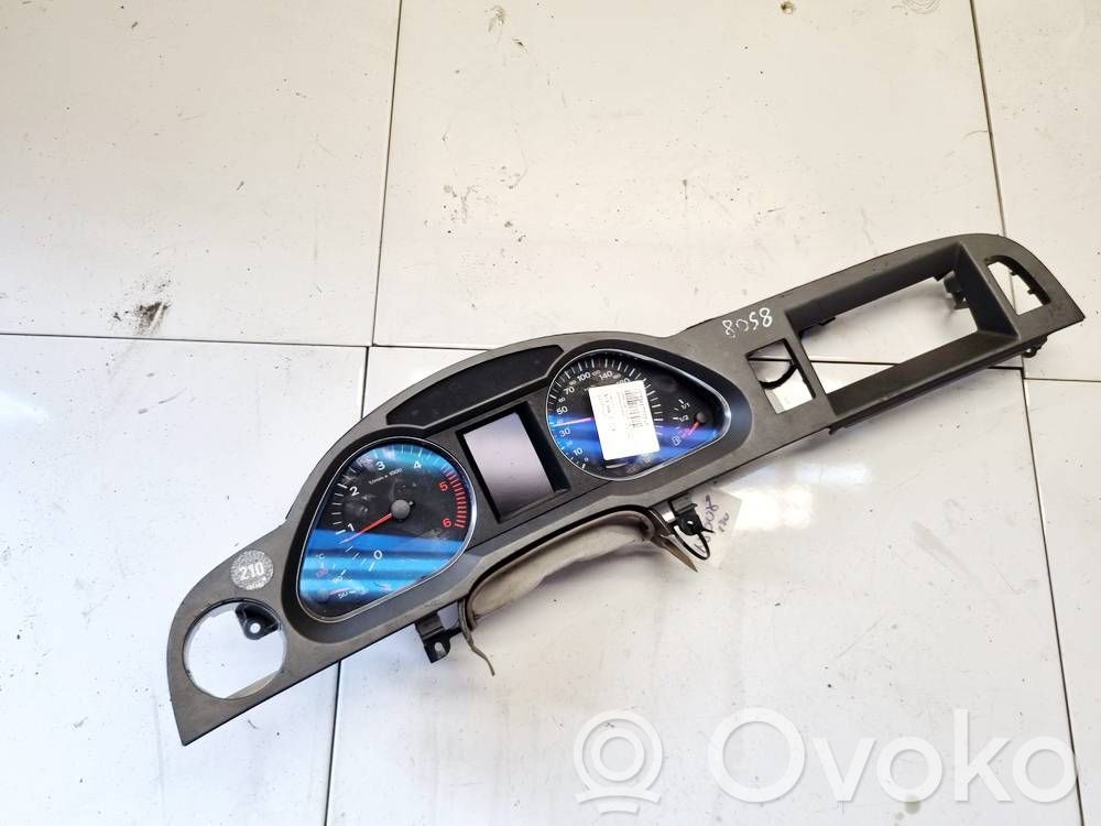 Audi A6 S6 C6 4F Tachimetro (quadro strumenti) 