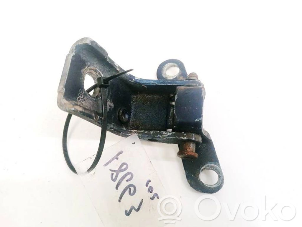 Ford Mondeo Mk III Front door upper hinge 