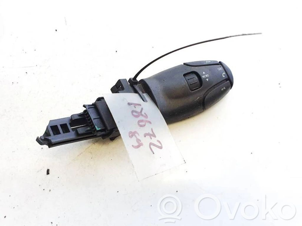 Peugeot 307 Interruptor de control multifunción 