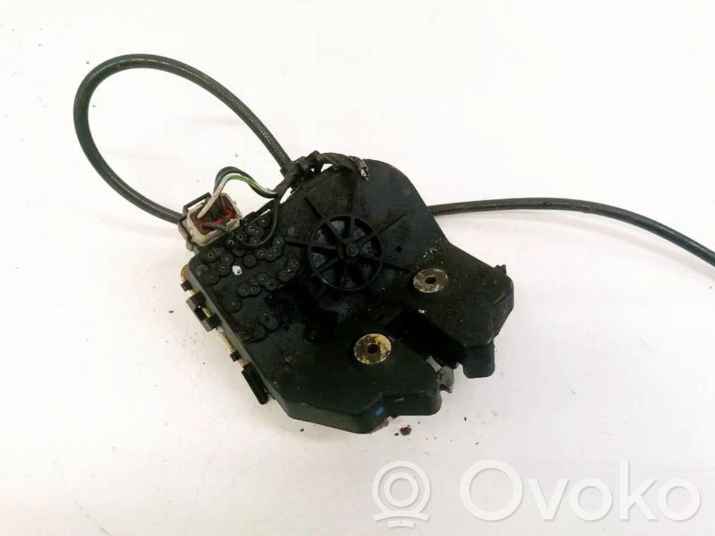 Ford Focus Zamek klapy tylnej / bagażnika 