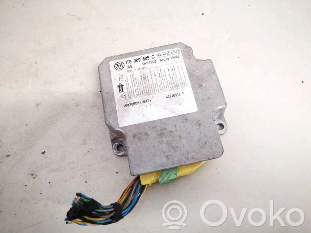 Volkswagen Touran I Unitate/modul de comandă airbaguri
