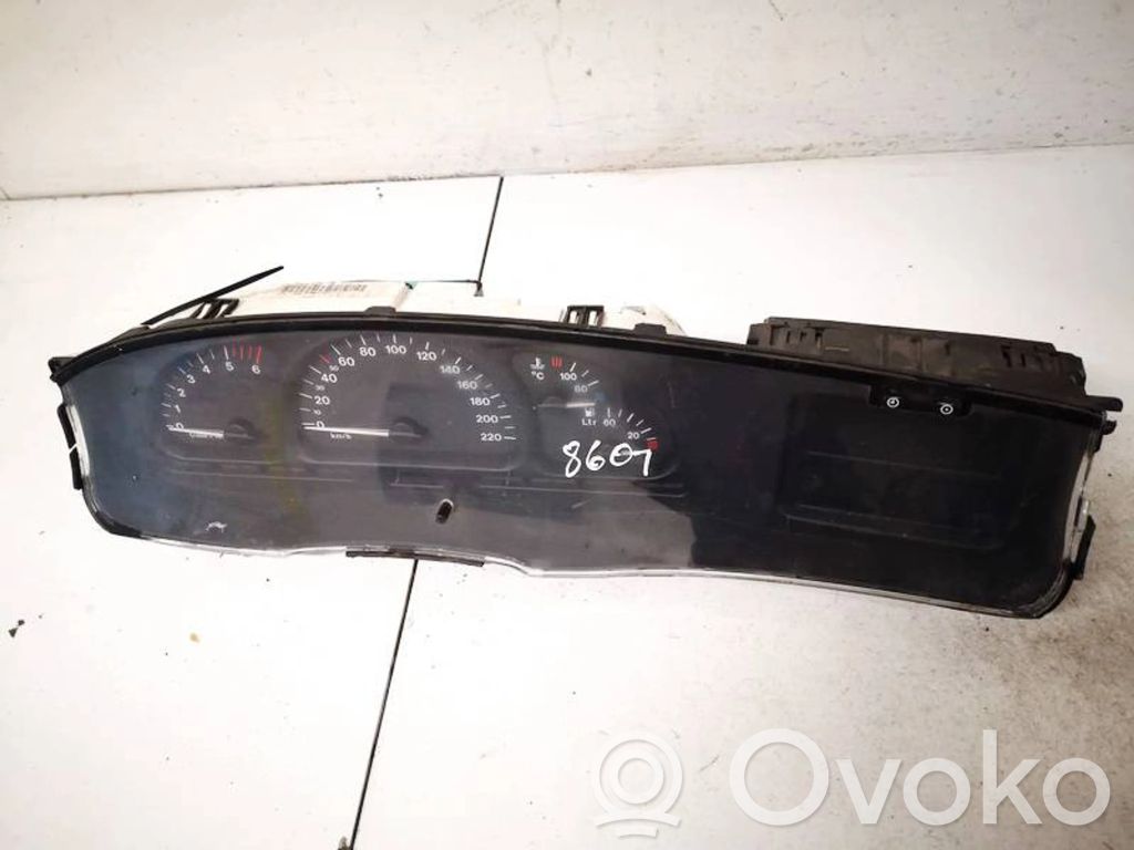 Opel Vectra B Velocímetro (tablero de instrumentos) 