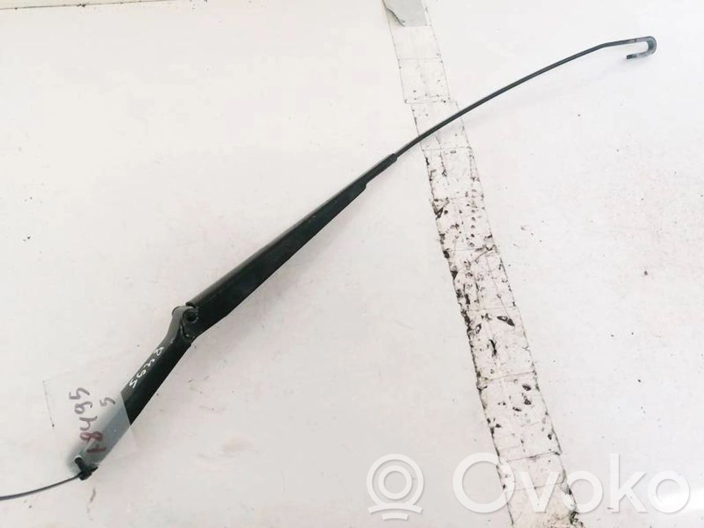 Volkswagen Transporter - Caravelle T5 Braccio della spazzola tergicristallo anteriore 
