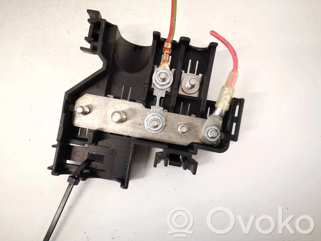 Audi A6 S6 C6 4F Set scatola dei fusibili 
