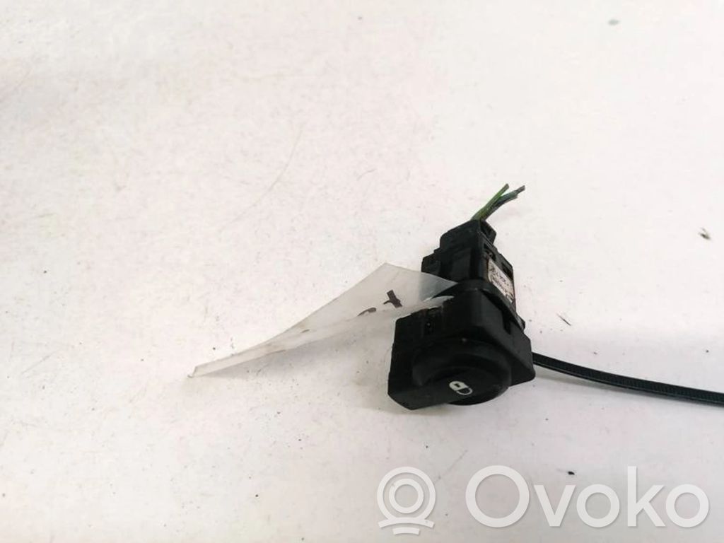 Citroen C4 I Botón interruptor de bloqueo de puertas 