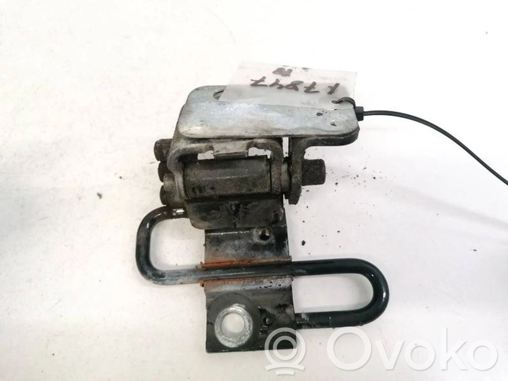 Audi A6 S6 C6 4F Takaoven alasarana