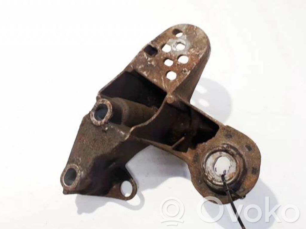 Soporte de montaje del motor (Usadas)   4B0199351,4B0199351