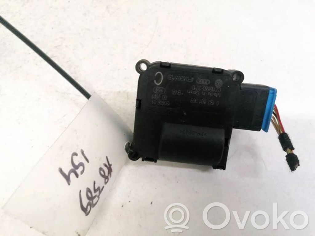 Audi A6 S6 C6 4F Motor/actuator clapetă aer 