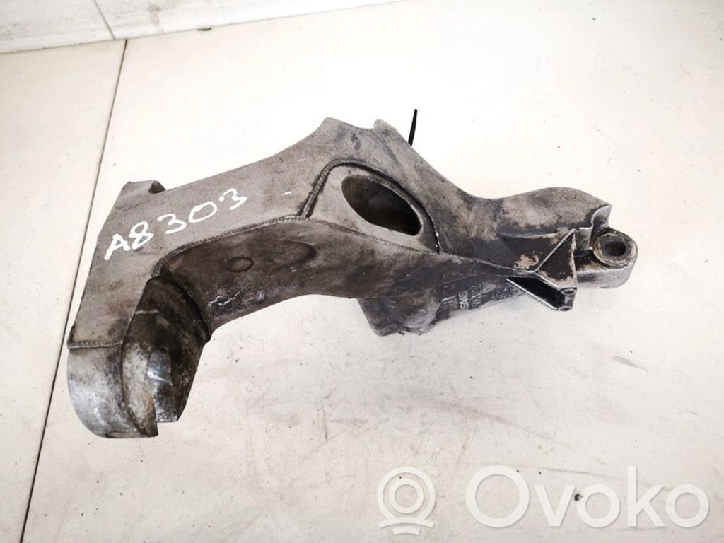 Saab 9-5 Suport motor 