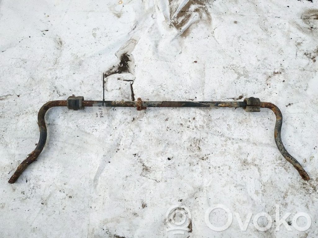 Barra estabilizadora delantera