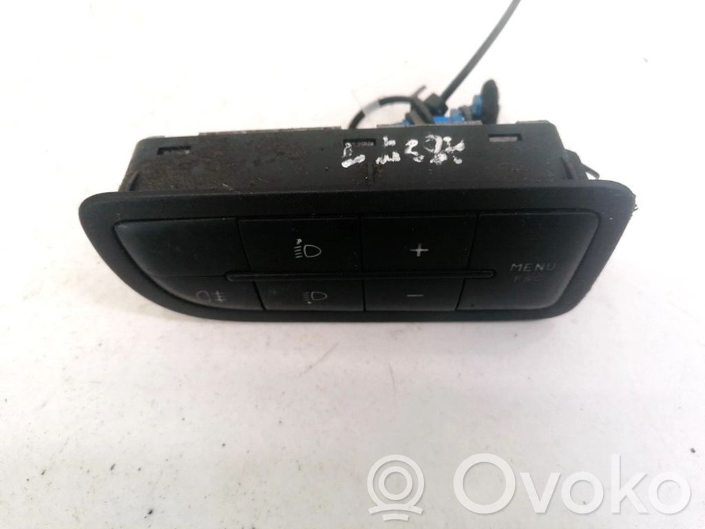 Headlight level height control switch   7354423230,224170200000,224170200000,7354423230