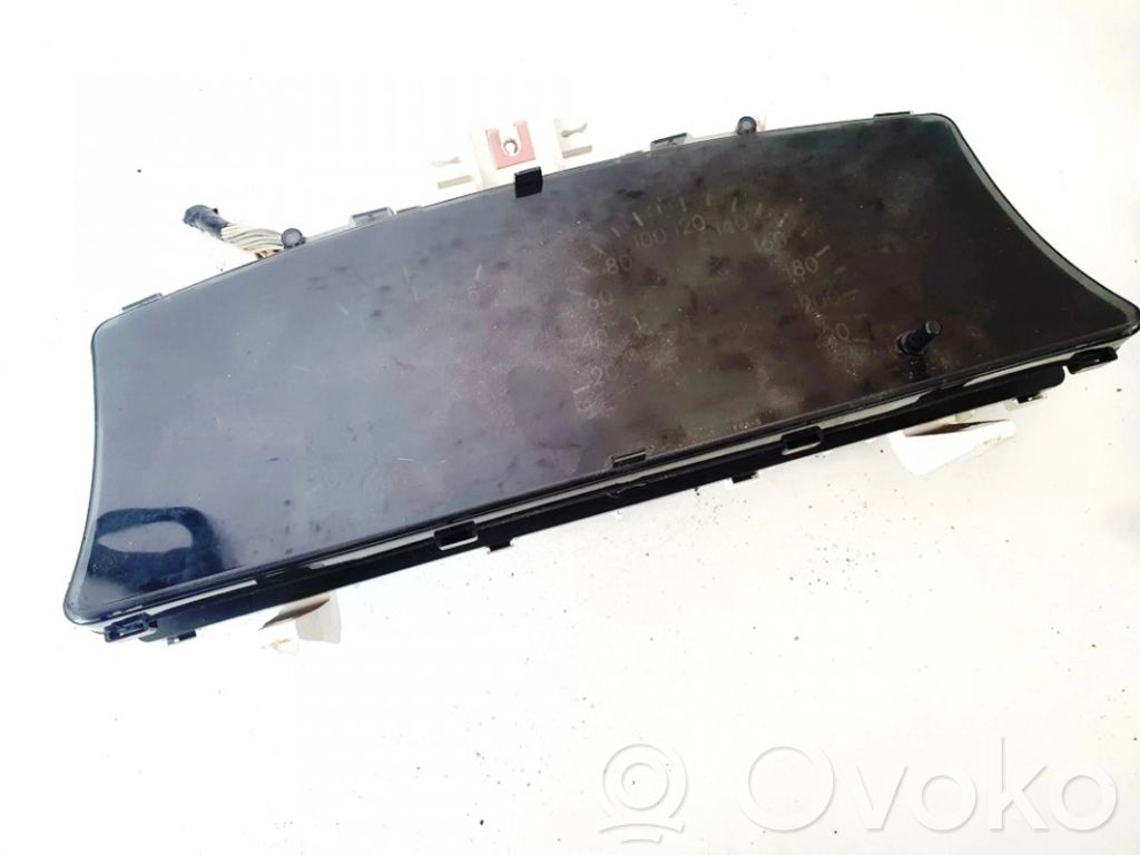 Toyota Corolla Verso E121 Geschwindigkeitsmesser Cockpit 