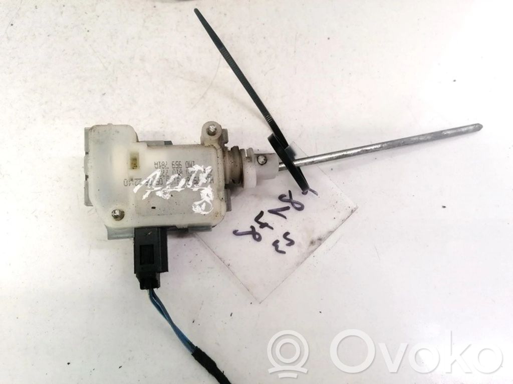 Skoda Octavia Mk2 (1Z) Motor închidere centralizată 