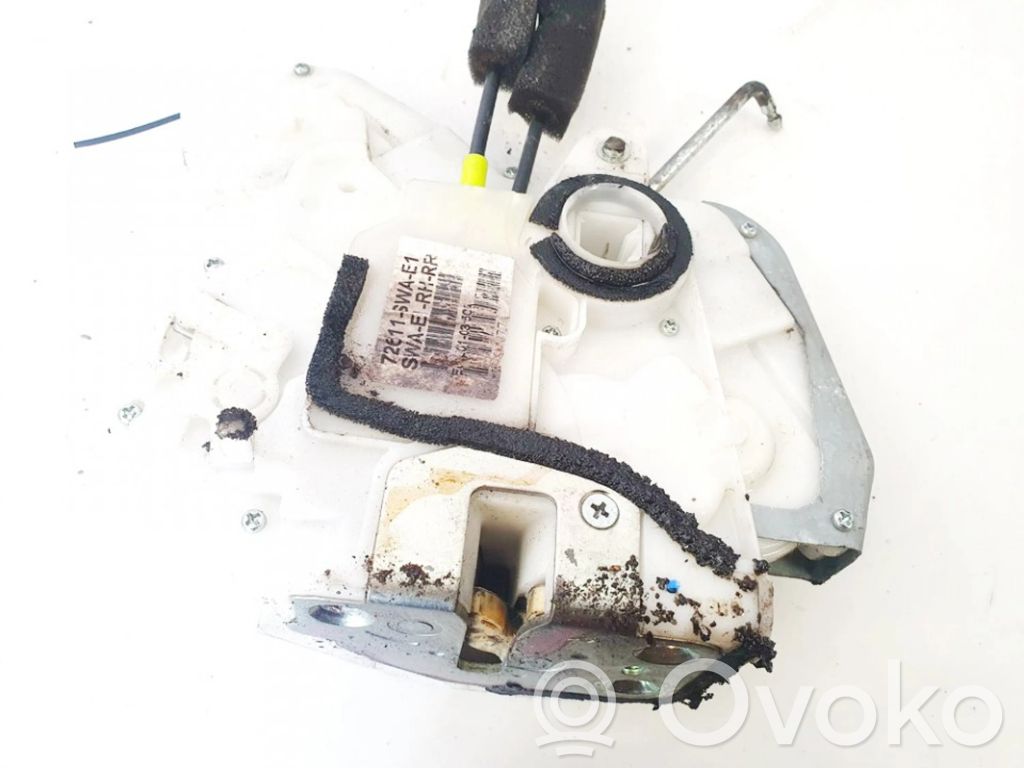 Honda CR-V Cerradura de puerta trasera 