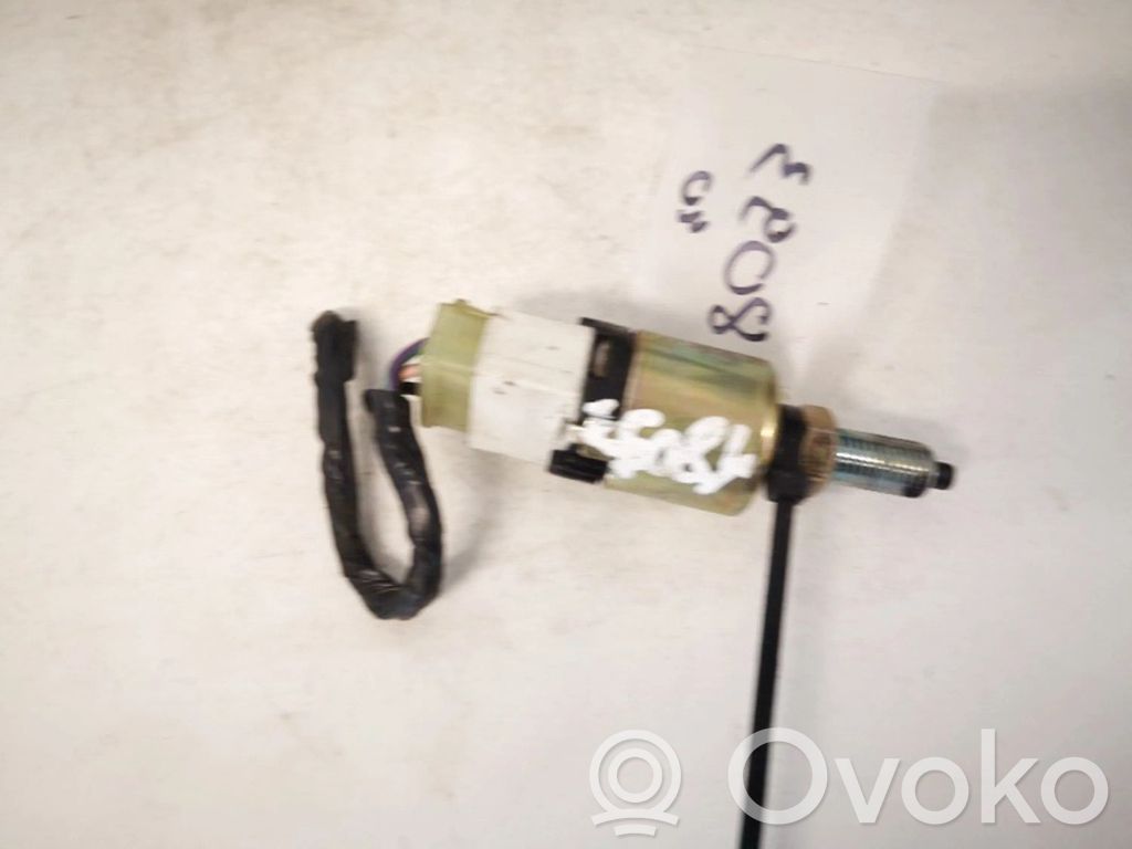 Interruptor sensor del pedal de freno