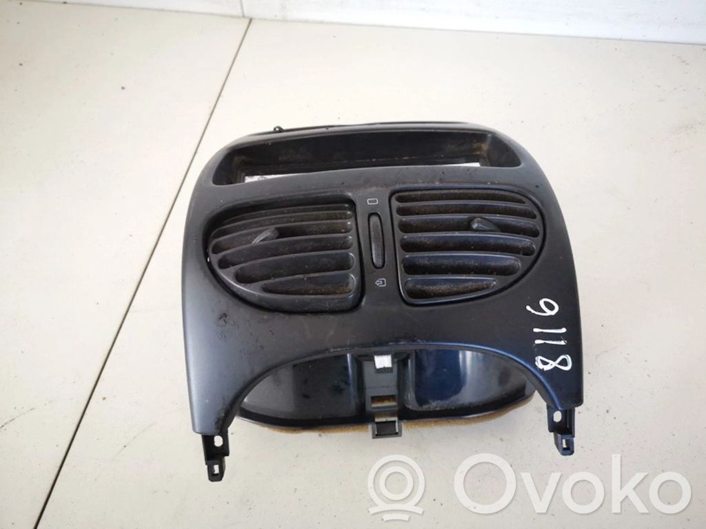 Peugeot 206 Griglia di ventilazione centrale cruscotto 