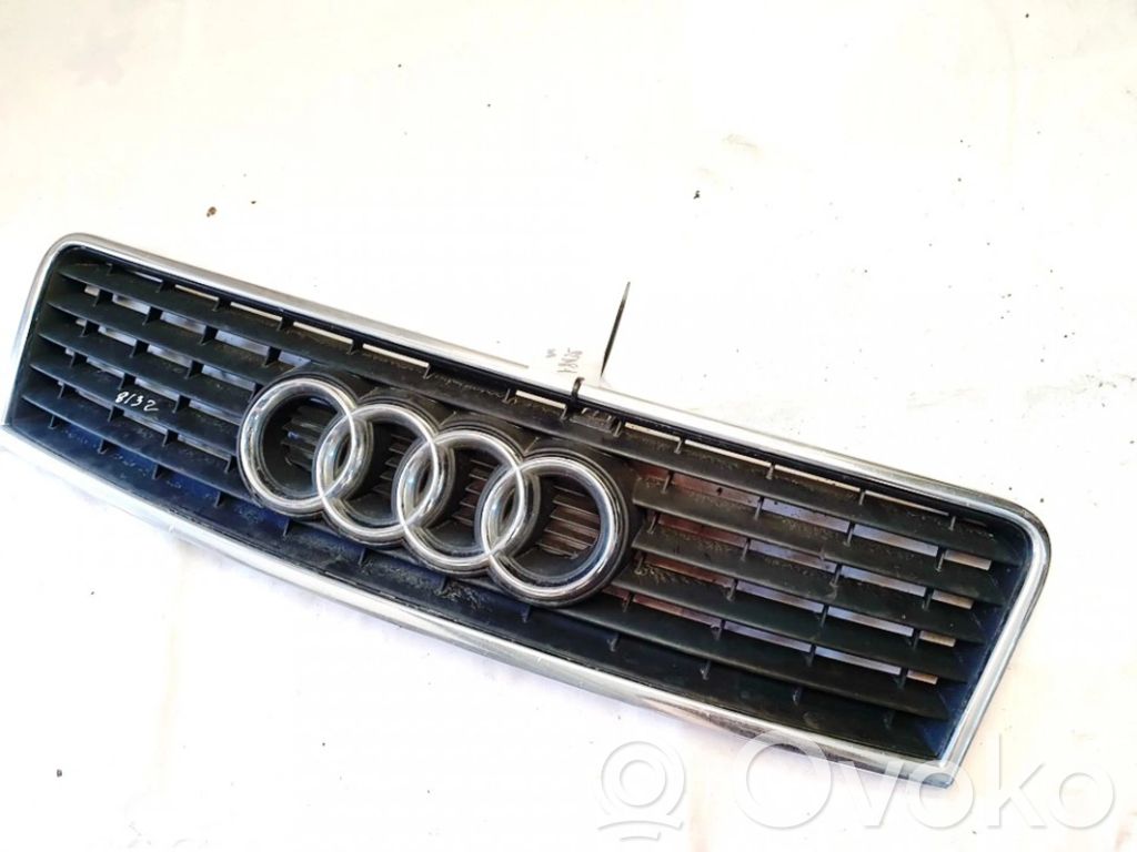 Griglia anteriore   4B0853651F,4B0853651F