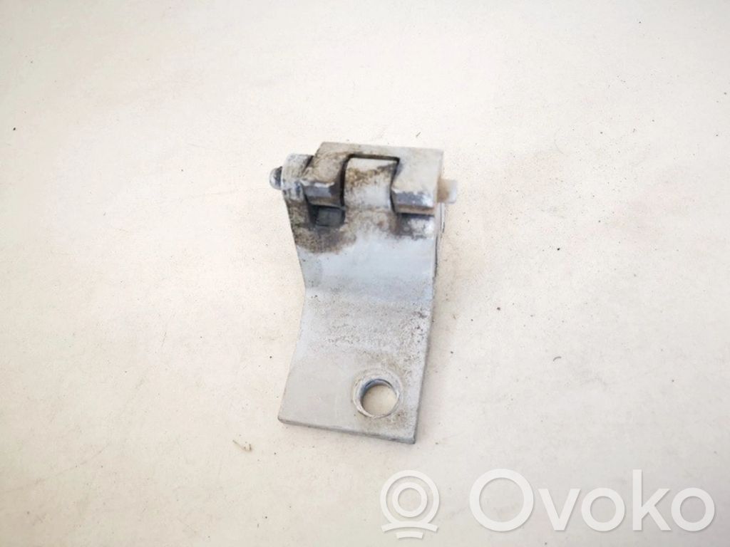 Audi A8 S8 D2 4D Etuoven yläsarana 