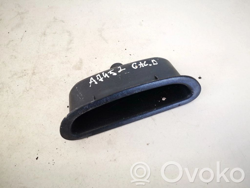 Mitsubishi Carisma Altra parte interiore