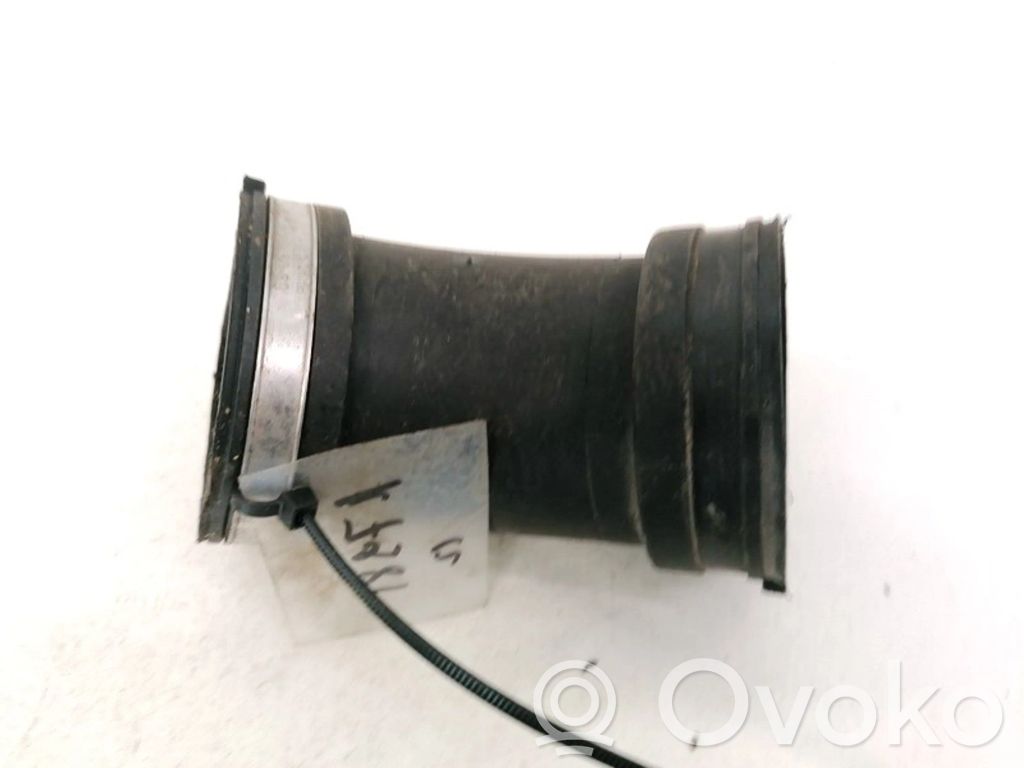 Opel Vectra B Rura / Wąż dolotowy powietrza 